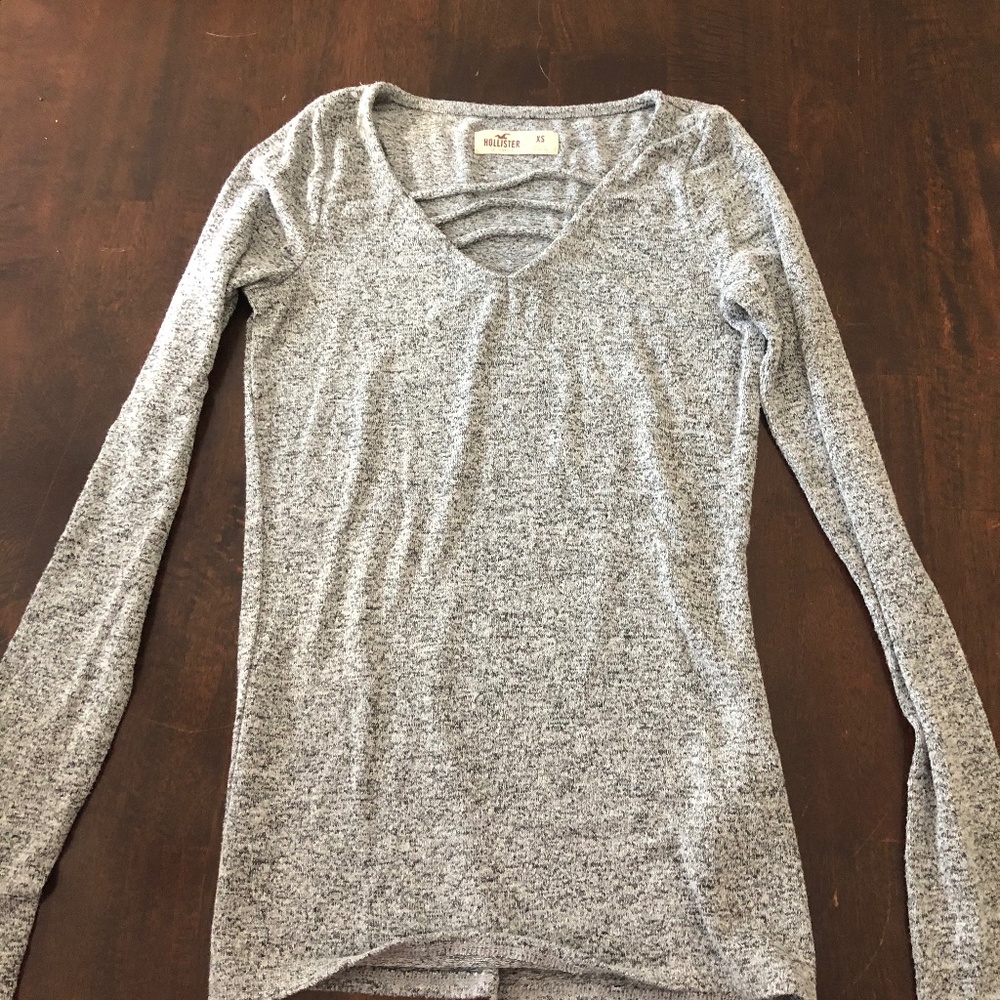 Heather Gray Long Sleeve Tee